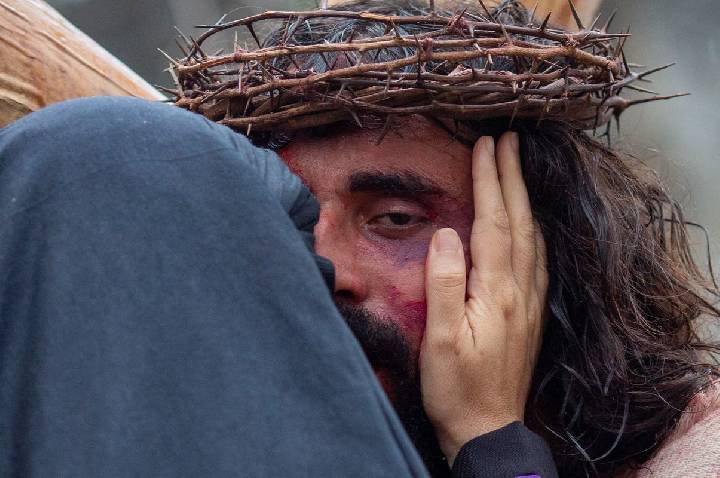 Auto da Paixão de Cristo nos Arcos da Lapa chega à 48ª edição