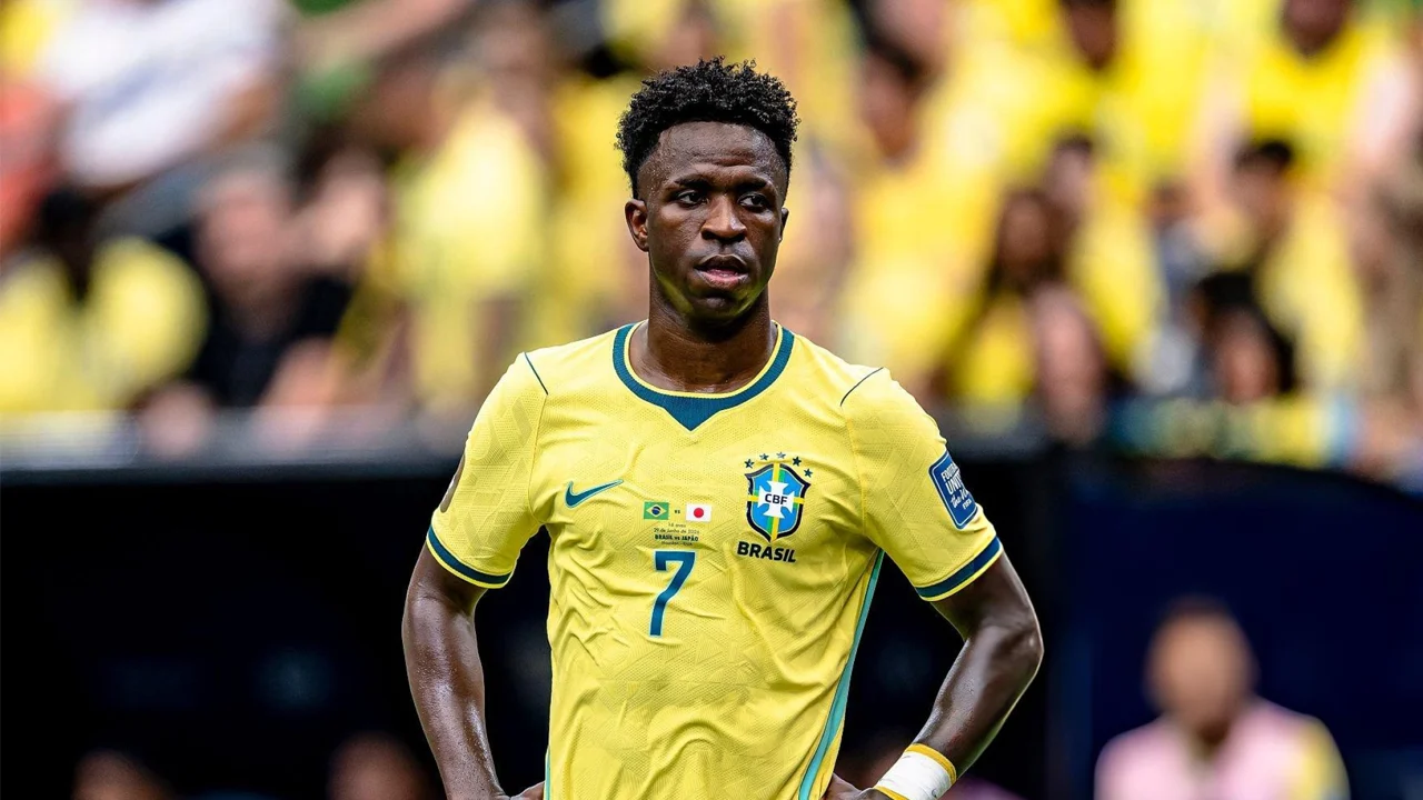 Arsenal prepara proposta salarial milionária para Vinícius Júnior