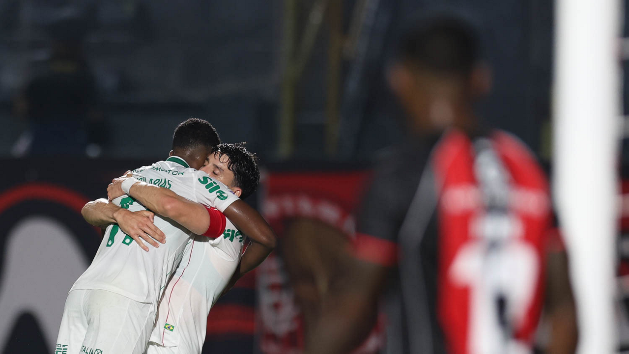 Atuações do Palmeiras: Carlos Miguel aparece bem, e gringos lideram goleada sobre o Vitória