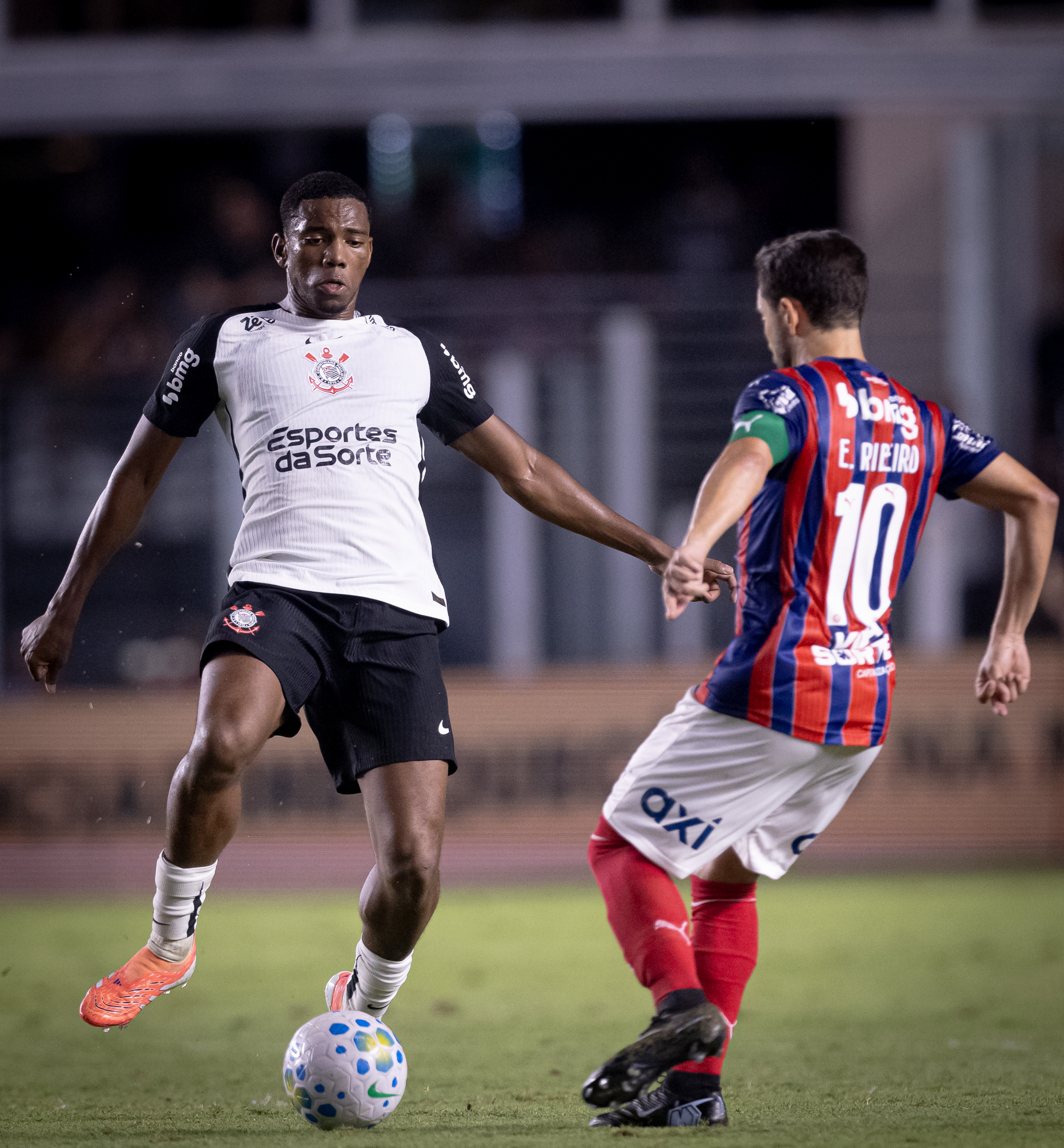 Bahia x Corinthias: veja onde assistir ao duelo pelo Brasileirão