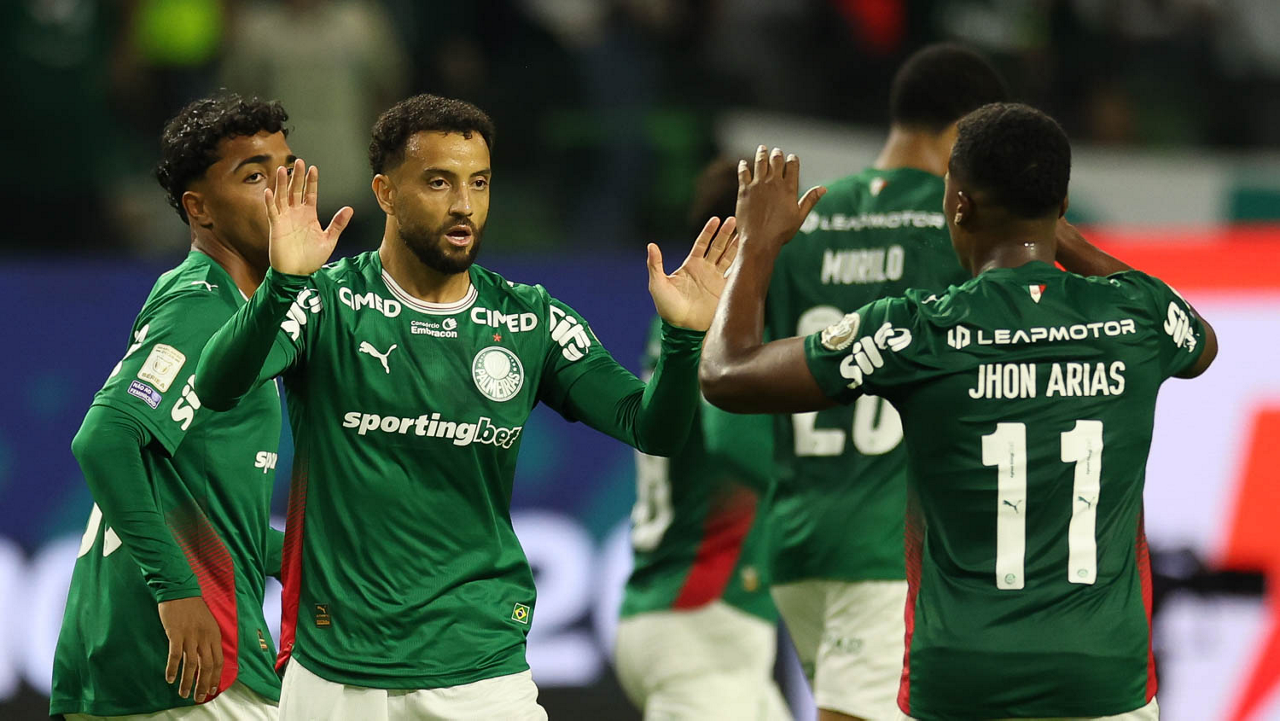 Semana do Palmeiras tem volta de Flaco López e viagem a Salvador