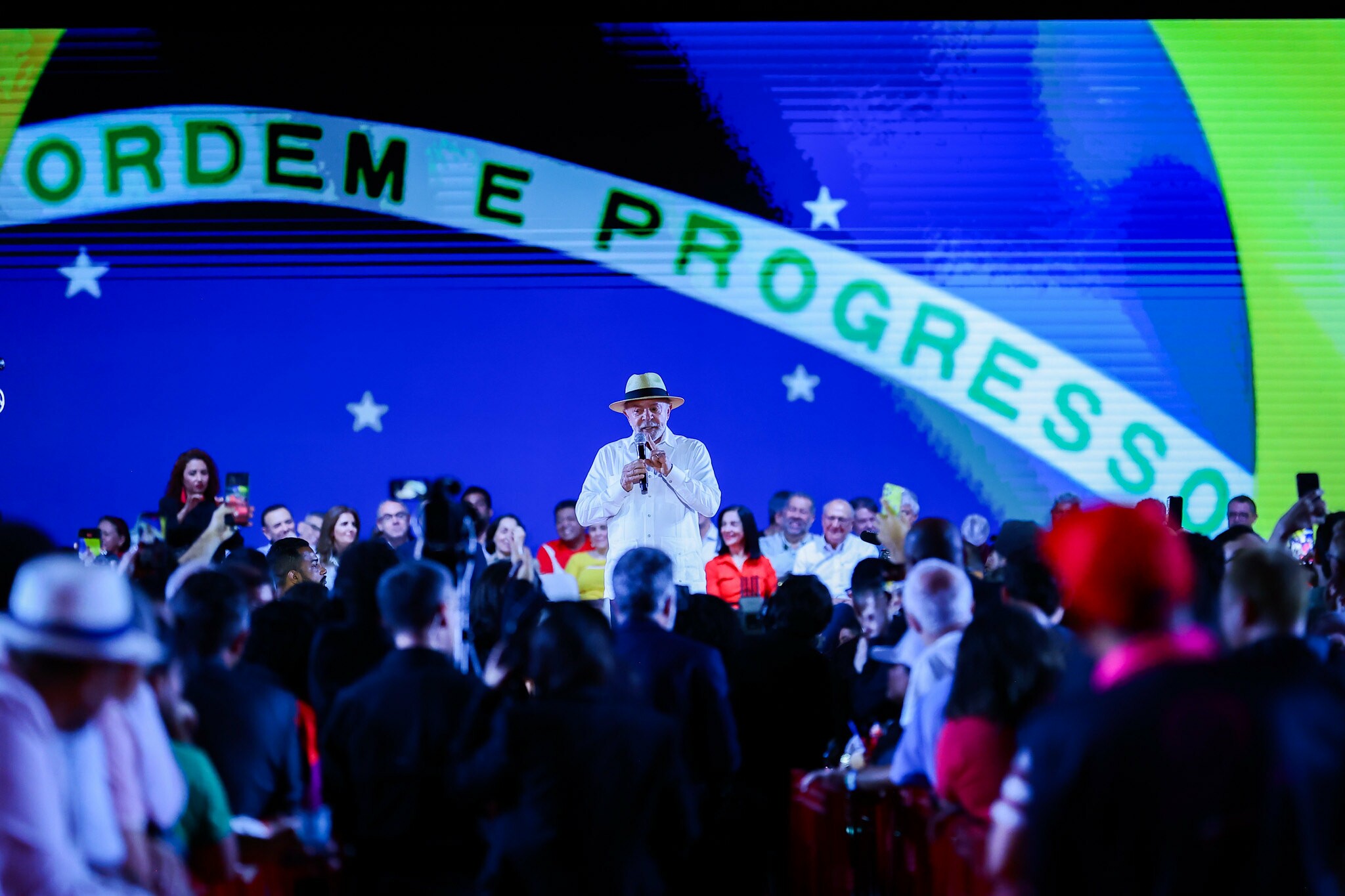Lula aposta no combate ao feminicídio para fortalecer apoio entre eleitoras em 2026