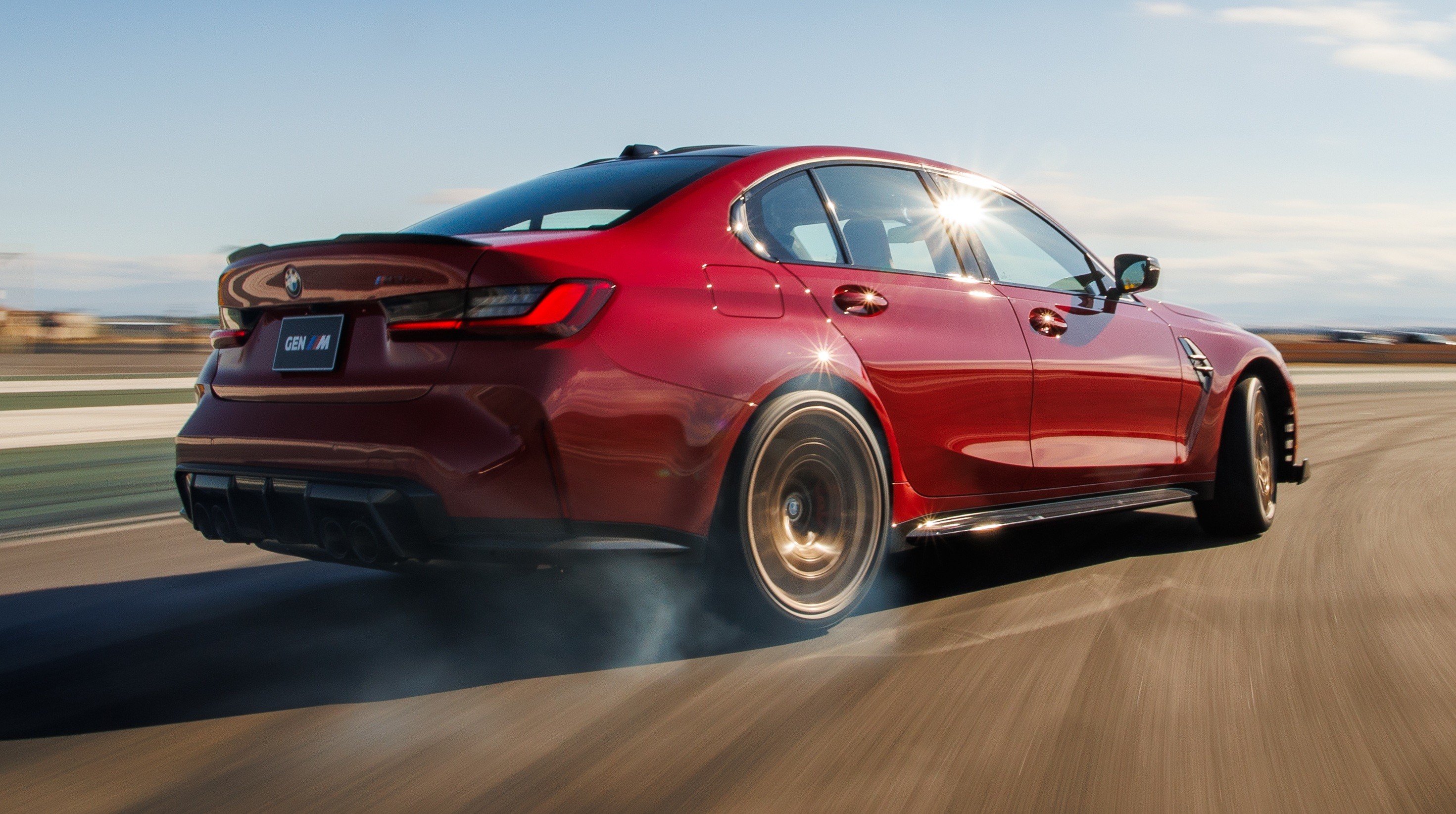 BMW cria suspensão que prevê quando o motorista quer fazer drift – e facilita tudo