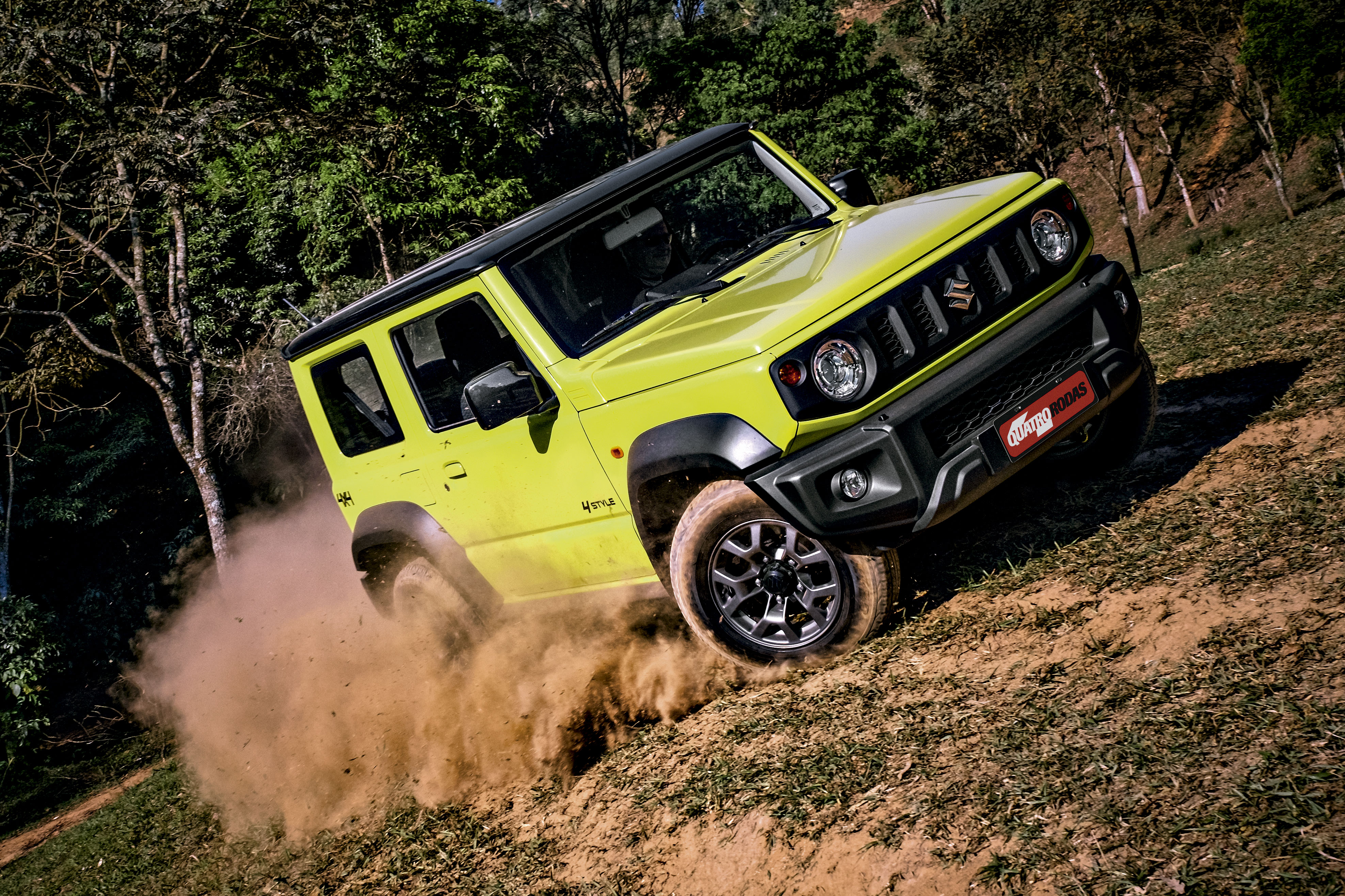 Suzuki Jimny Sierra usado é 4×4 ‘raiz’ que pode custar menos que um Jeep Avenger