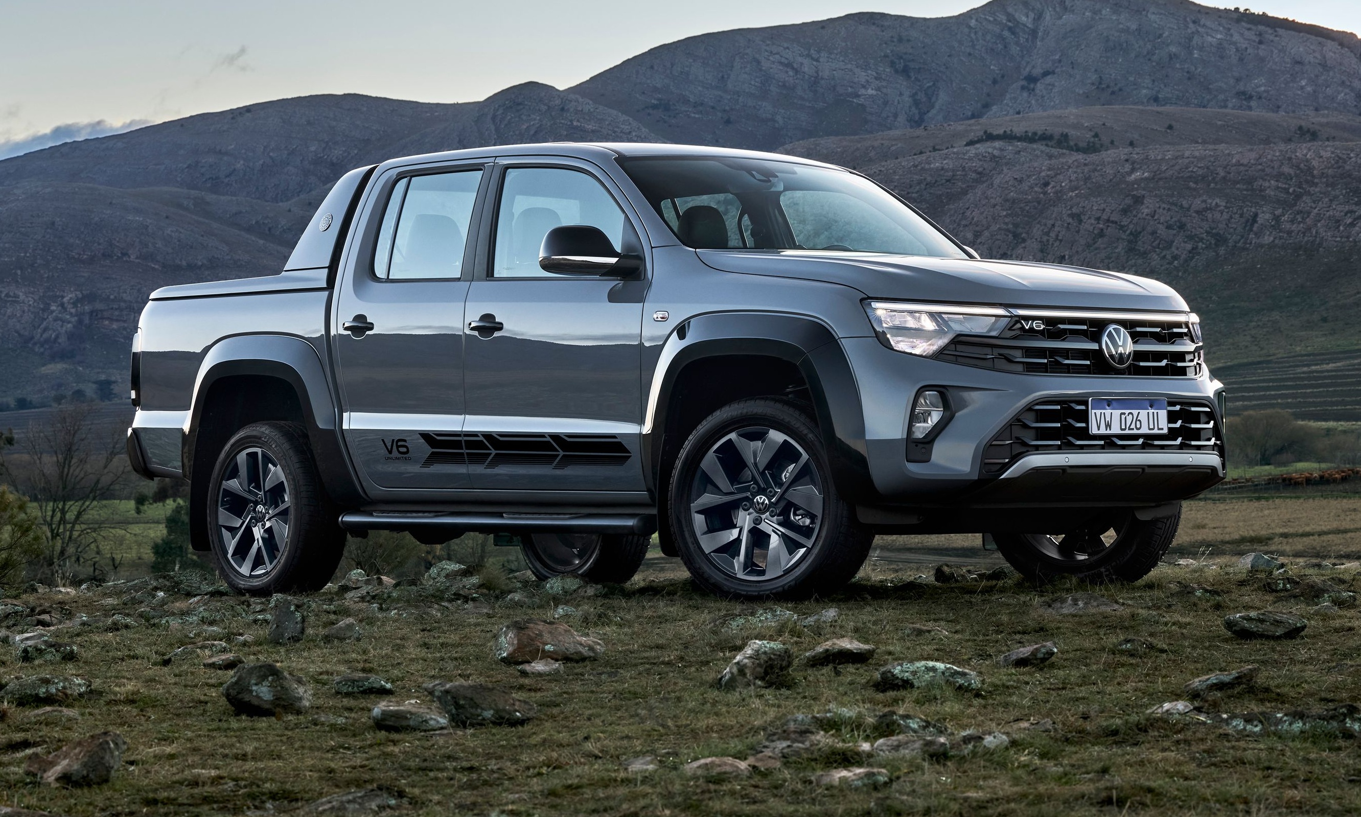 VW Amarok Unlimited é série limitada que inicia a despedida da picape atual