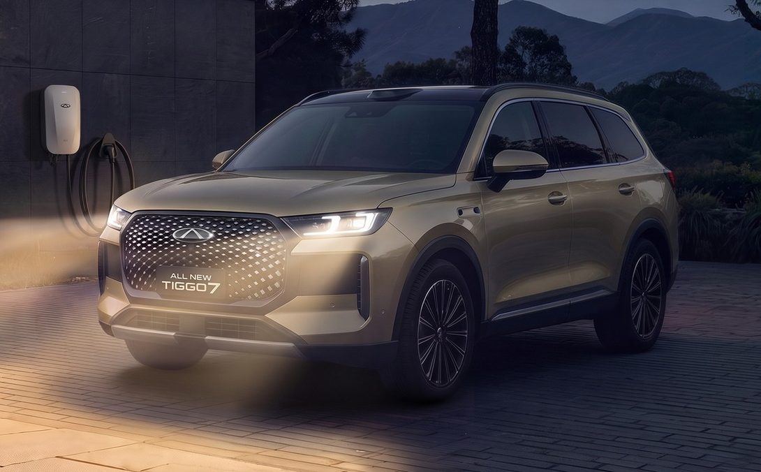 Chery revela nova geração do Tiggo 7 na China com cabine luxuosa e mais tecnologia