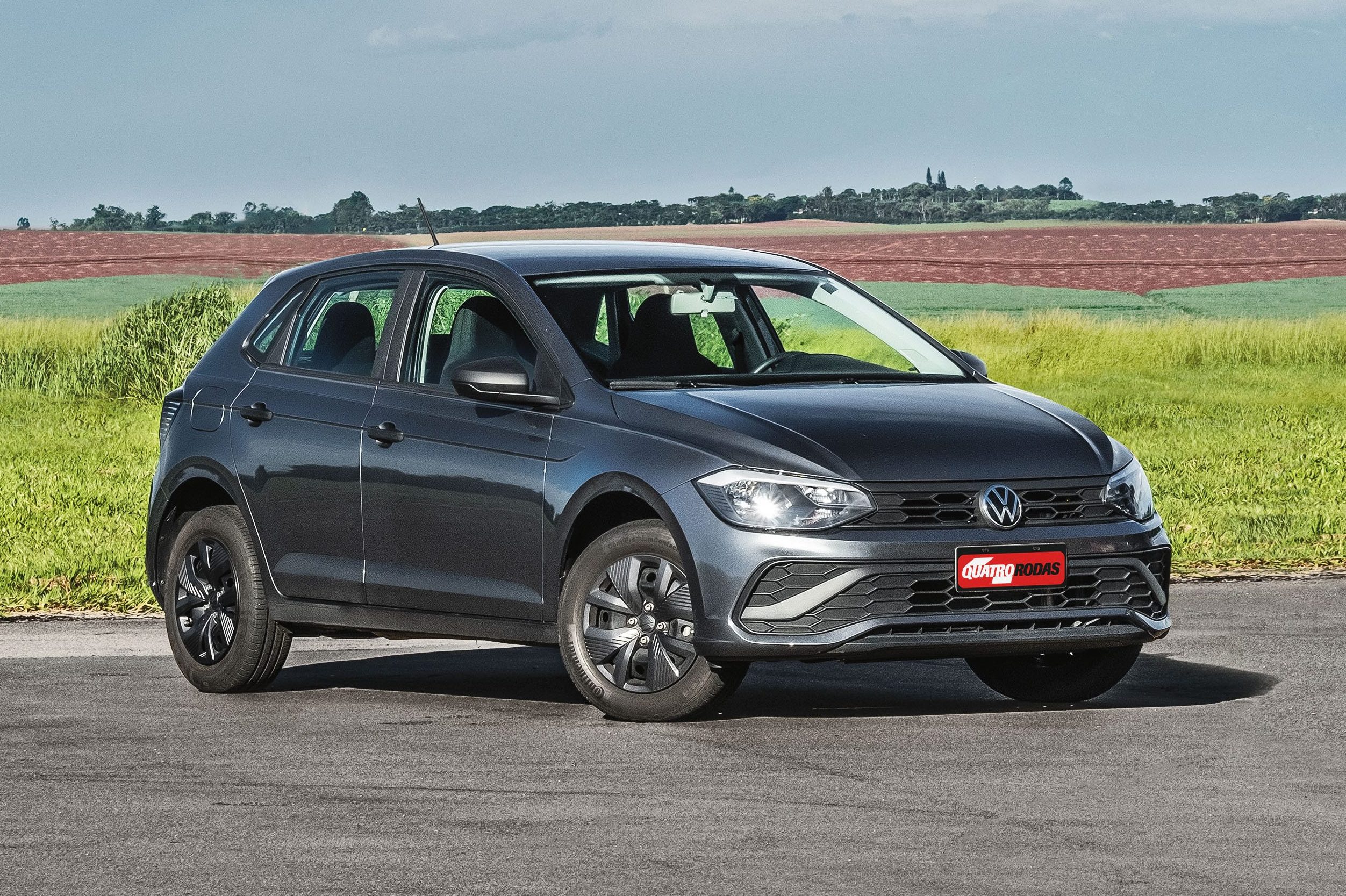 VW Polo Track 2027 ganha novos itens de série e fica R$ 1.300 mais caro