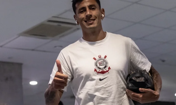 Angileri comemora primeiro gol pelo Corinthians e valoriza empate com Bahia: “Jogo difícil”