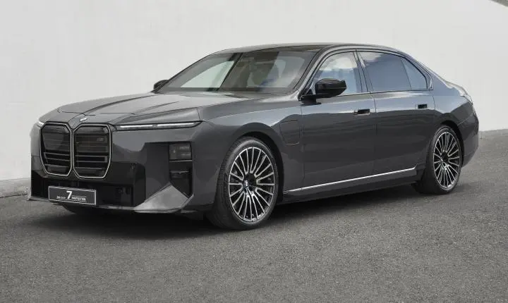 BMW Concept 7 Protection é um blindado discreto repleto de dispositivos secretos