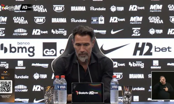 Eduardo Domínguez fala sobre esforços do Atlético-MG por reforços
