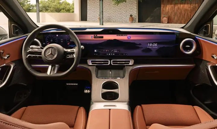 Fomos ‘longe demais’ ao remover botões dos carros, admite CEO da Mercedes