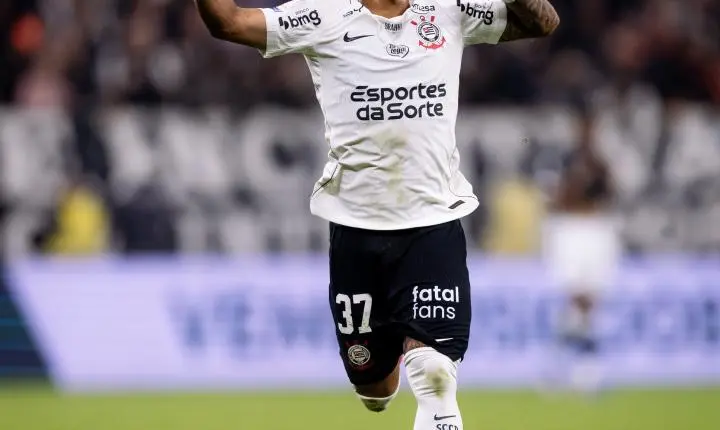 Kaio César assume protagonismo e lidera estatísticas do Corinthians pós-Copa