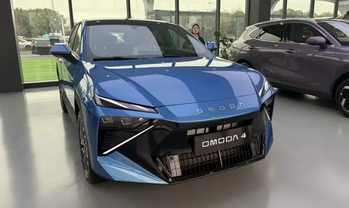 Omoda 4 é maior e mais potente do que se previa e preço no Brasil será decisivo