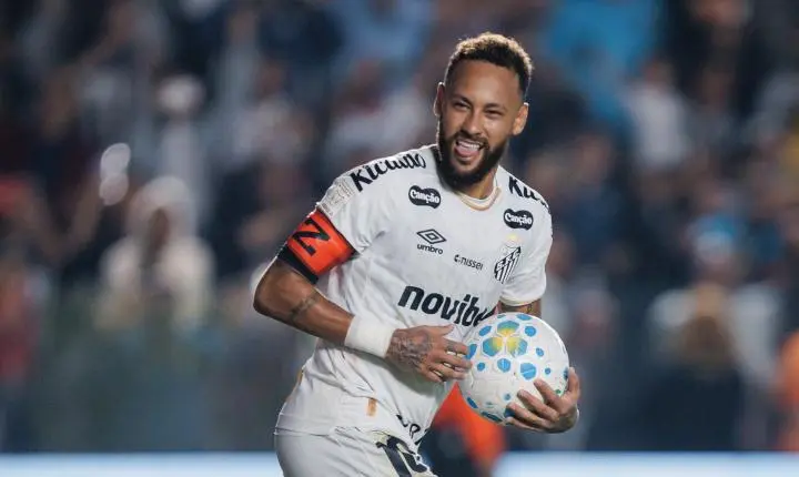 Paulo Turra isenta Neymar e diz que gestões são maior problema do Santos