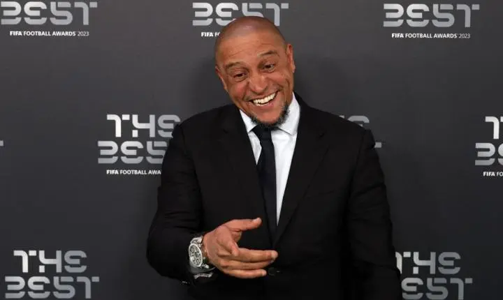 Roberto Carlos pede desculpas à torcida do Palmeiras e explica ida ao Corinthians: “Não sou traidor”