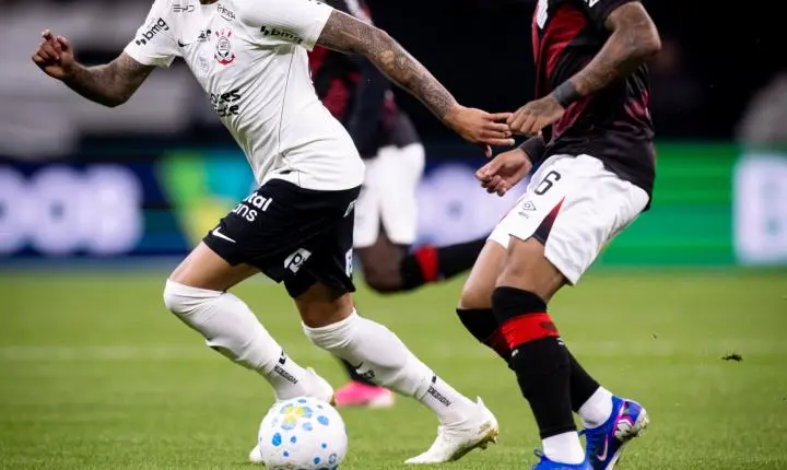 Veja galeria de fotos do jogo entre Corinthians e Athletico-PR pelo Brasileirão