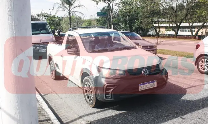 VW Saveiro poderá conviver com a Tukan em versão de trabalho a etanol